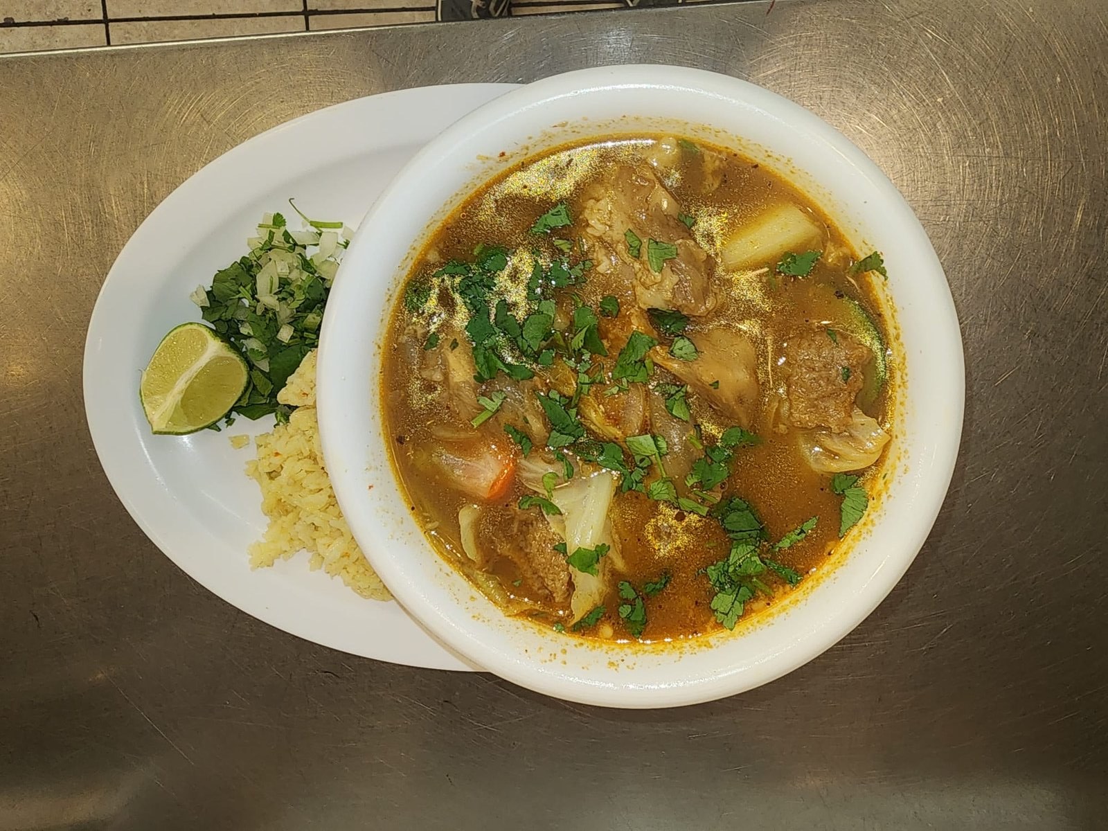 Sopa de gallina india. Traditional Salvadoran soup at Olocuilta Las Vegas.